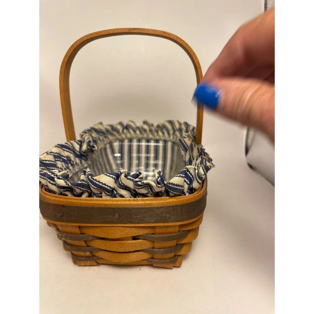 Longaberger 1997 Sweet‎ Treats Sweetheart Basket/blue w/Protector 6th Edition